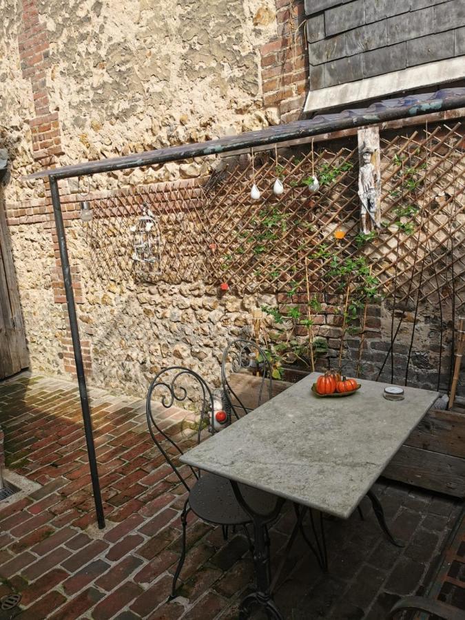 Appartement De Charme Honfleur Exterior foto
